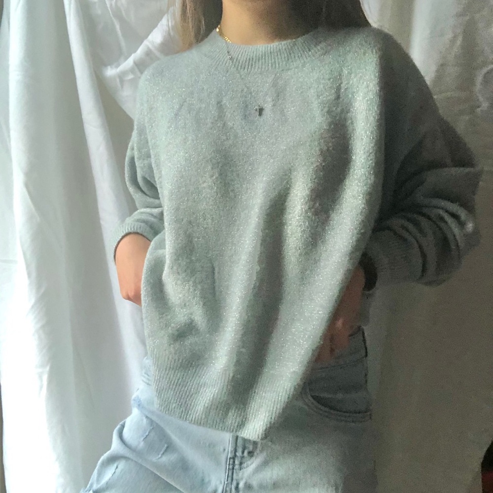 h&m sparkly qua blue green soft crewneck sweater